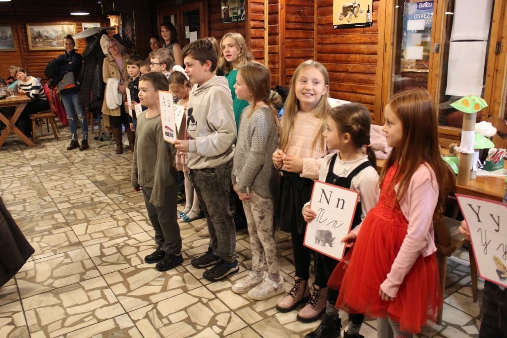 Vystoupení pro místní seniory 22. 10. 2025