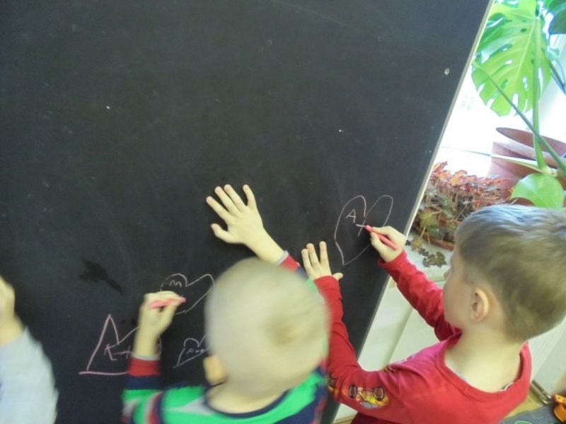 Téma: &#8222;Svatý Valentýn&#8220; (8.1. &#8211; 12.1.) - Image 3