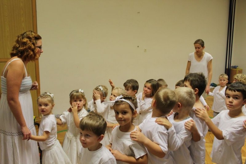 Vánoční představení - Image 11