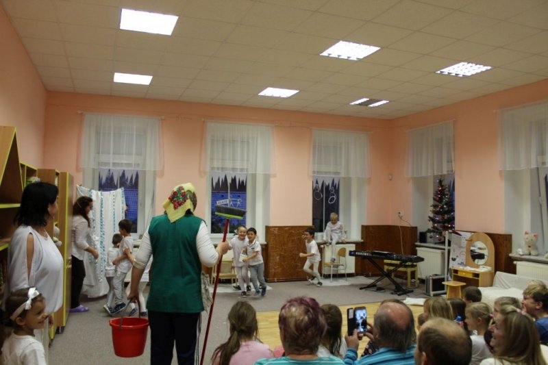 Vánoční představení - Image 18