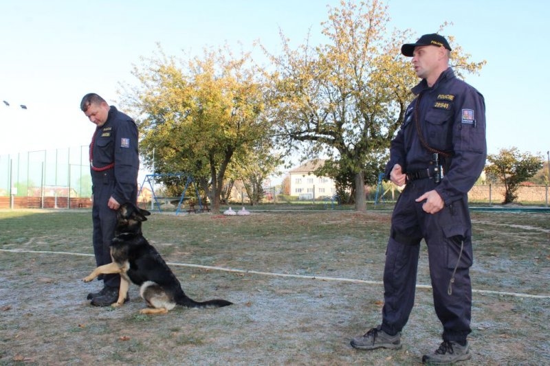 Návštěva od policie &#8211; 22. 10. 2018 - Image 7