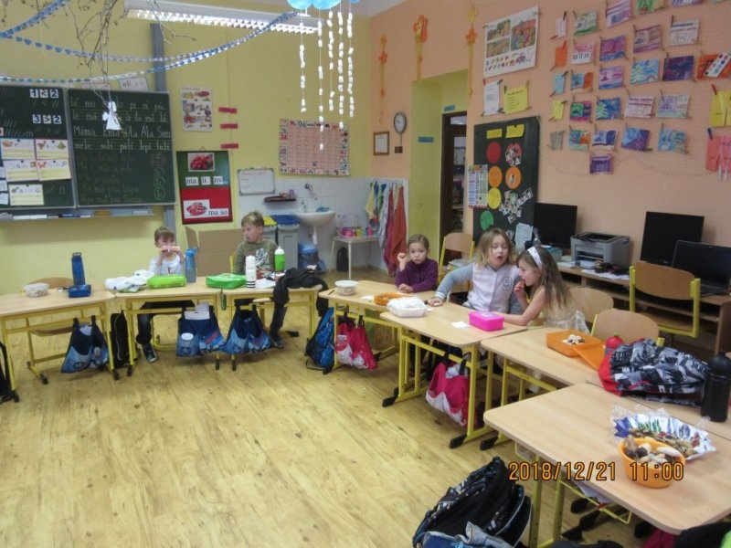 Vánoční nadílka v ZŠ - Image 5