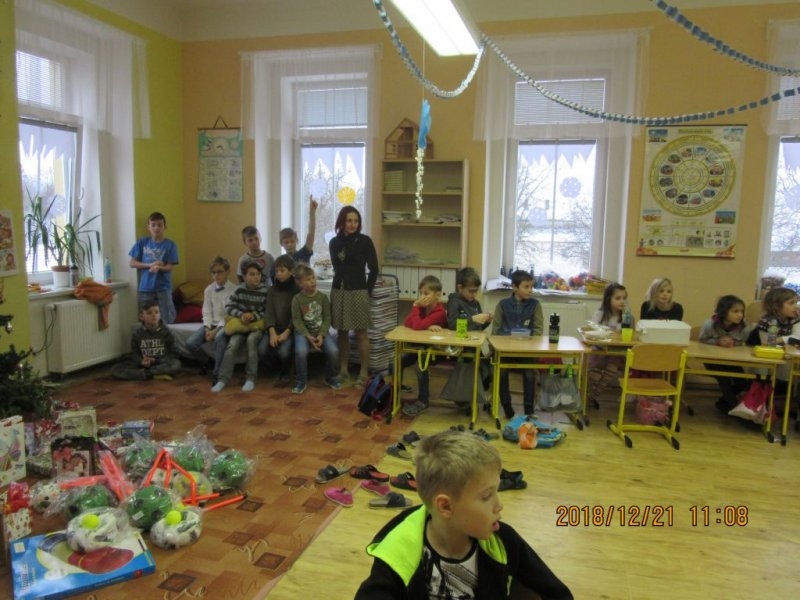 Vánoční nadílka v ZŠ - Image 11