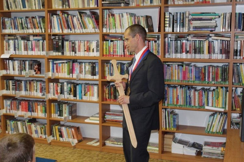 Pasování prvňáků na čtenáře &#8211; 3. 5. 2019 - Image 9