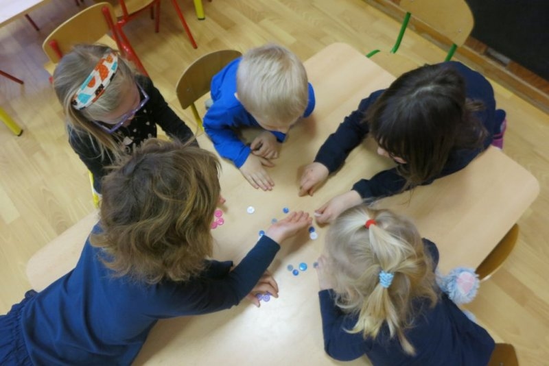 Tmavěmodrý pátek - Image 6