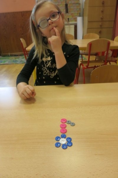 Tmavěmodrý pátek - Image 11