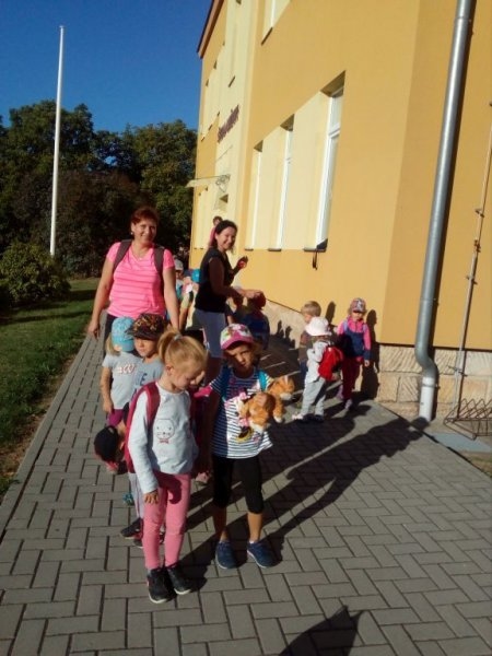 Výletníci - Image 1