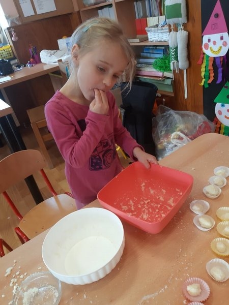 „Pečení“ rafaelo kuliček a masopustní průvod 2020 - Image 11