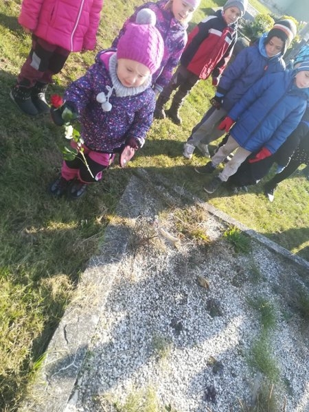 Návštěva místního hřbitova 1.11.2019 - Image 15