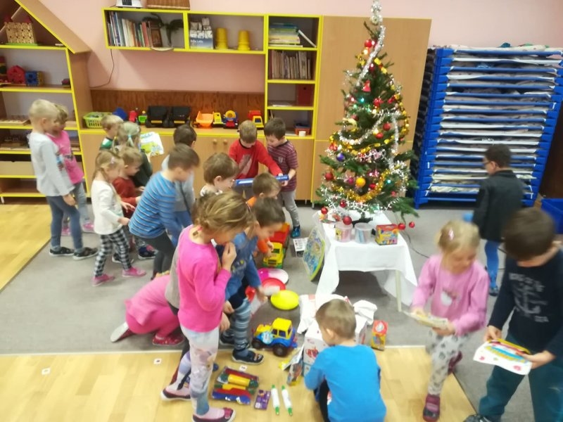 Vánoční nadílka v Mateřské škole - Image 12