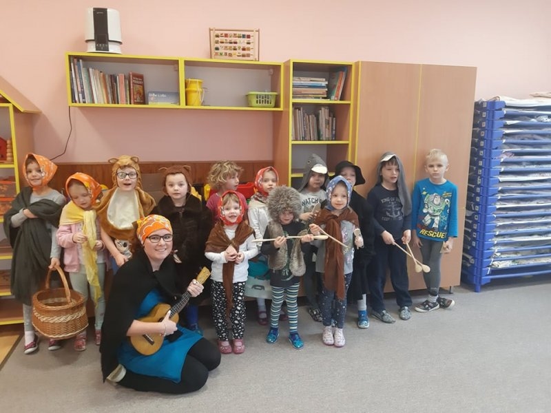 „Pečení“ rafaelo kuliček a masopustní průvod 2020 - Image 2