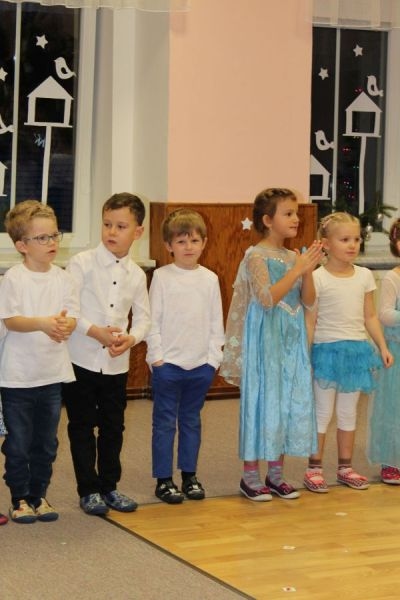 Vánoční besídka dětí MŠ – 12. 12. 2019 - Image 12